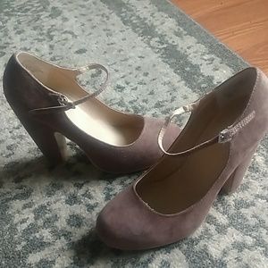 Nine West Mary Jane high heels